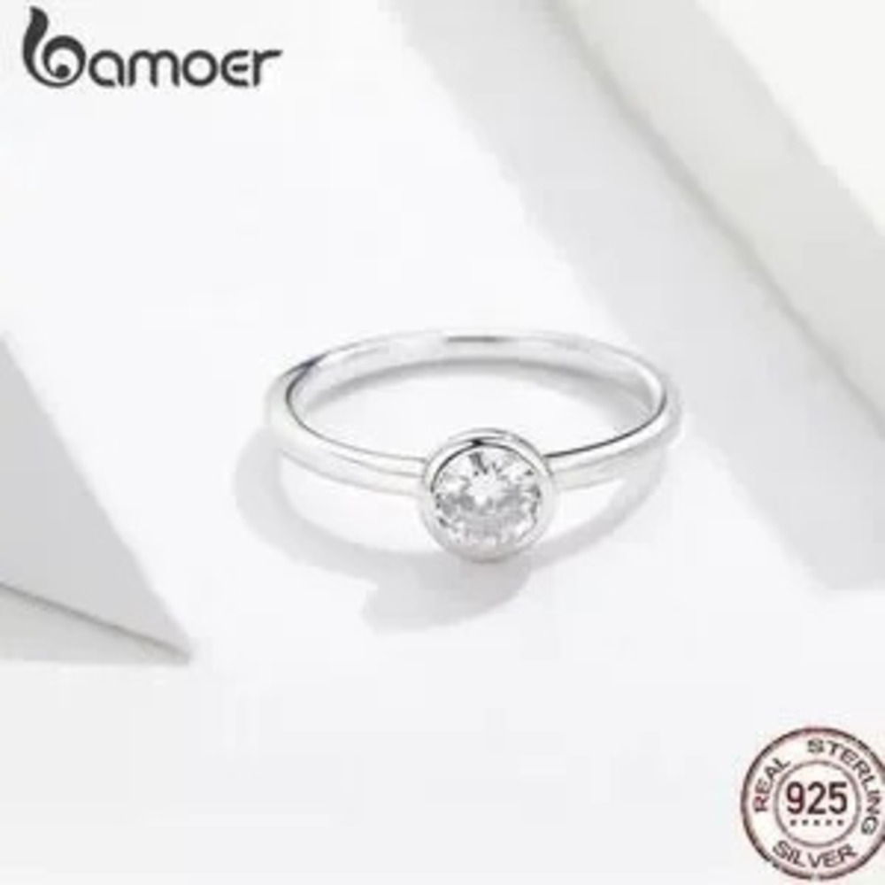 Adorable Minimalist Sterling Silver Engagement?Rings